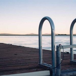 Meet your Posher, Caitlin